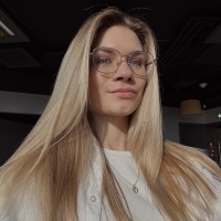 Кристина С. — автор обзора Chicken Road 2
